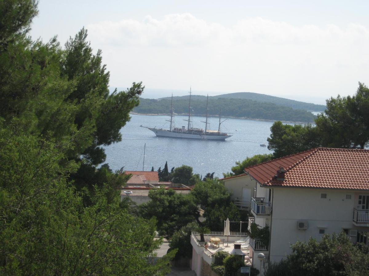 Apartman Filis Hvar Town Exterior photo